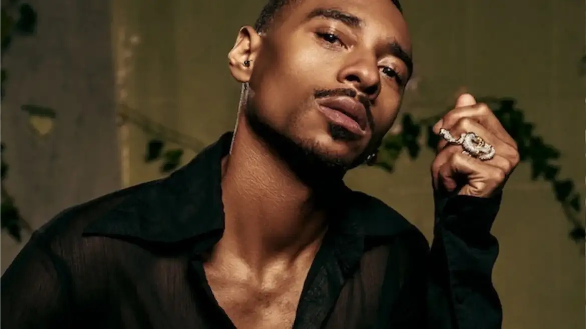 Durand Bernarr headlines Chicago Pride Fest